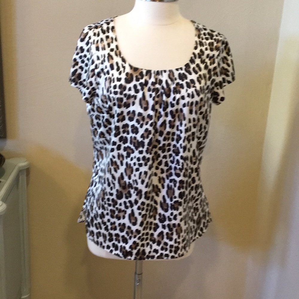 Beautiful leopard print blouse